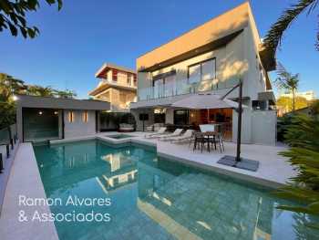 Casa à venda