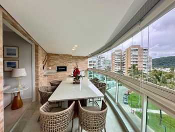 Apartamento à venda