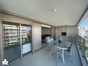 Apartamento à venda