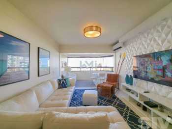 Apartamento à venda
