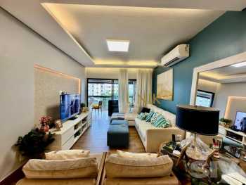 Apartamento à venda