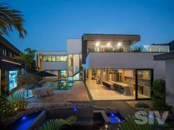 Casa à venda