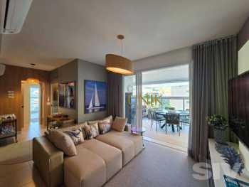 Apartamento à venda