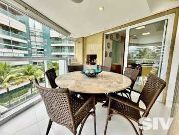 Apartamento à venda